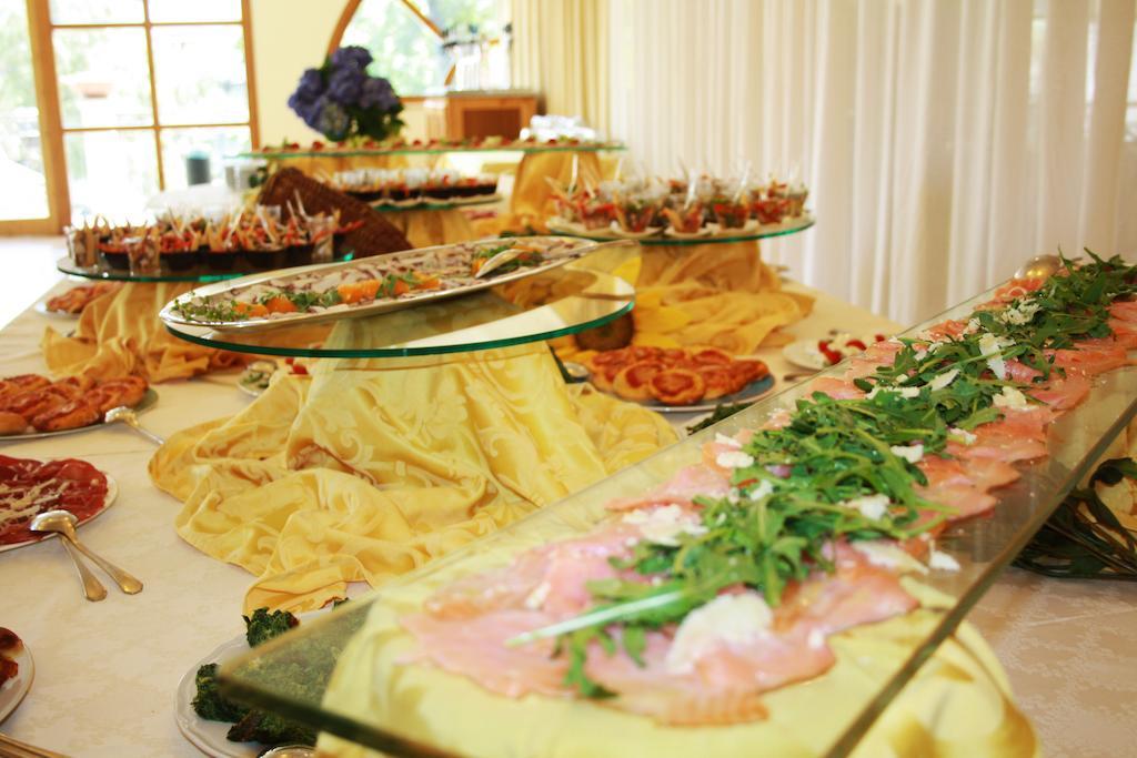 Park Hotel Villa Americana Rodi Garganico Kültér fotó